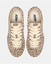 Autry - Windspin Low Wom Sneakers - Women's