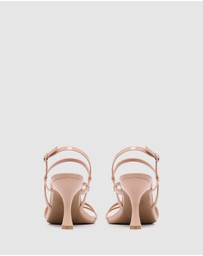 Nine West - Spela