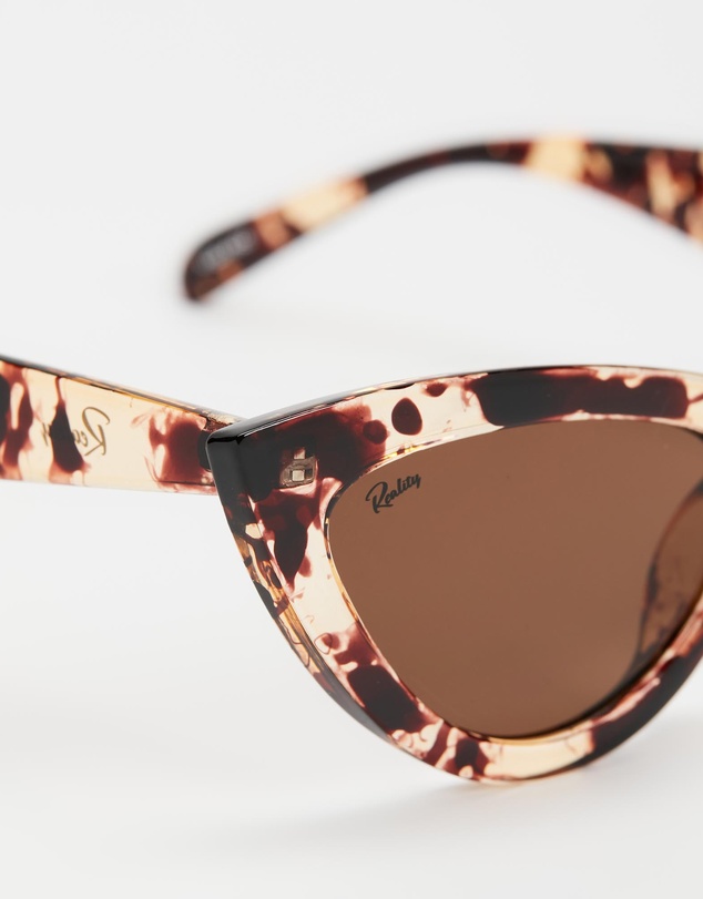 Reality Eyewear - Kiss Kiss