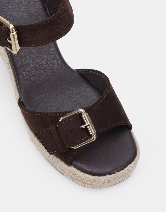 Novo - Biddle Wedges
