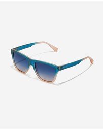 Hawkers Co - HAWKERS - Sunrise Blue To Peach ONE LS  Sunglasses for Men and Women UV400