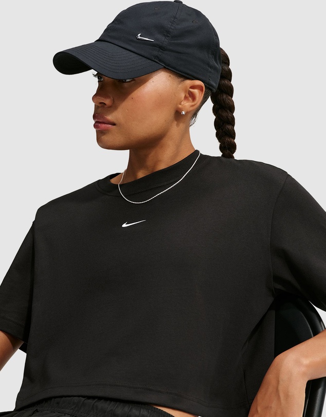 Nike - Sportswear Classic Crop Short Sleeve Tee