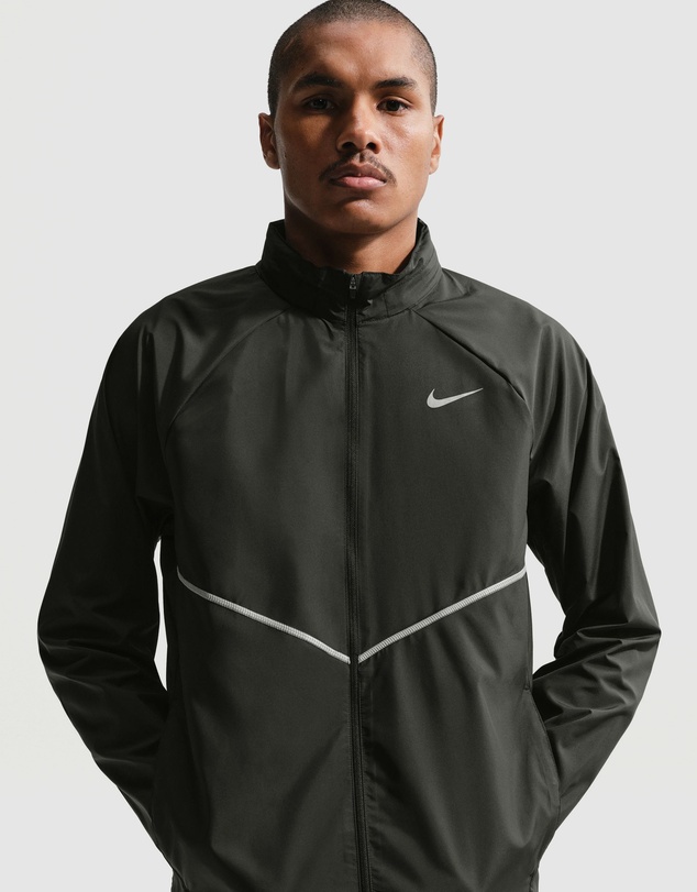 Nike - UV Repel Miler Jacket