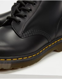 Dr Martens - Unisex 1460 Smooth 8-Eye Boots