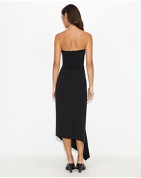 Dazie - Cleo Strapless Belted Asymmetrical Midi Dress
