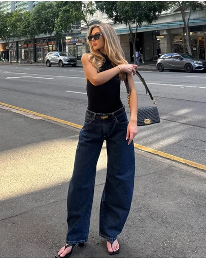 Abrand - 95 Mid Barrel Jeans
