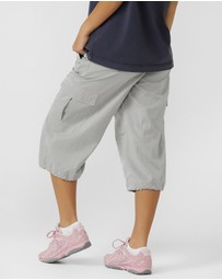 Lorna Jane - Go-To Cropped Cargo Pants