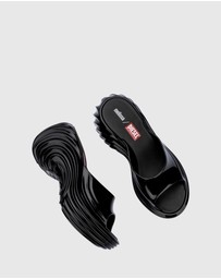 Melissa - Melissa Quantum Platform + Diesel