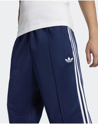 adidas Originals - Baggy Track Pants