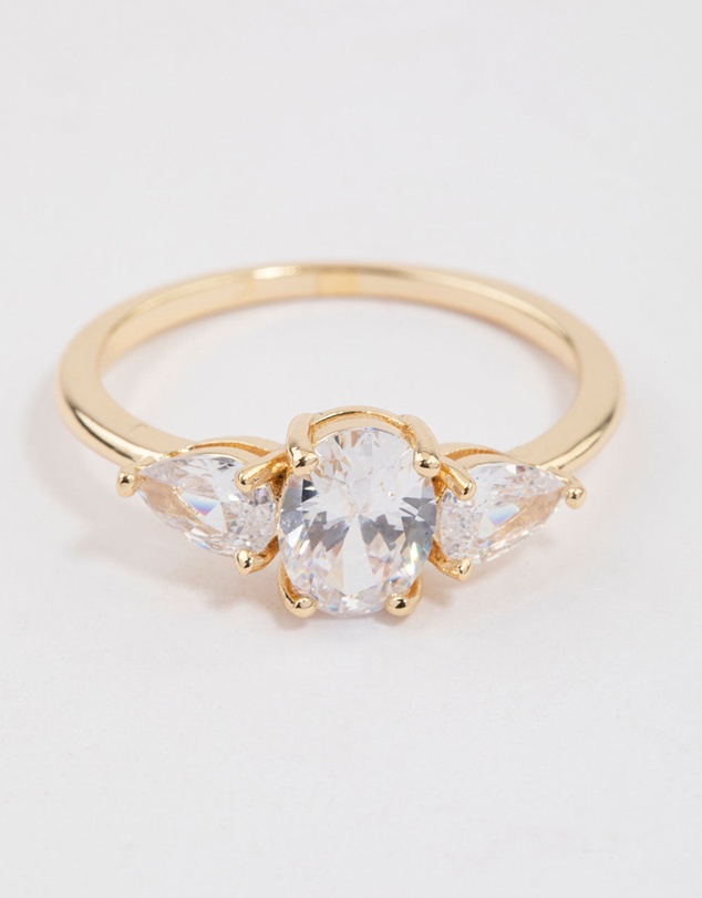 Lovisa - Gold Plated Oval Enchanting Ring