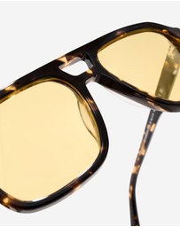 Hawkers Co - HAWKERS - CROUPIER Carey Yellow Sunglasses for Men and Women UV400