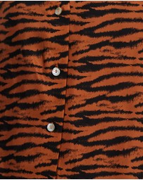 Third Form - Wild Hearts Shirt