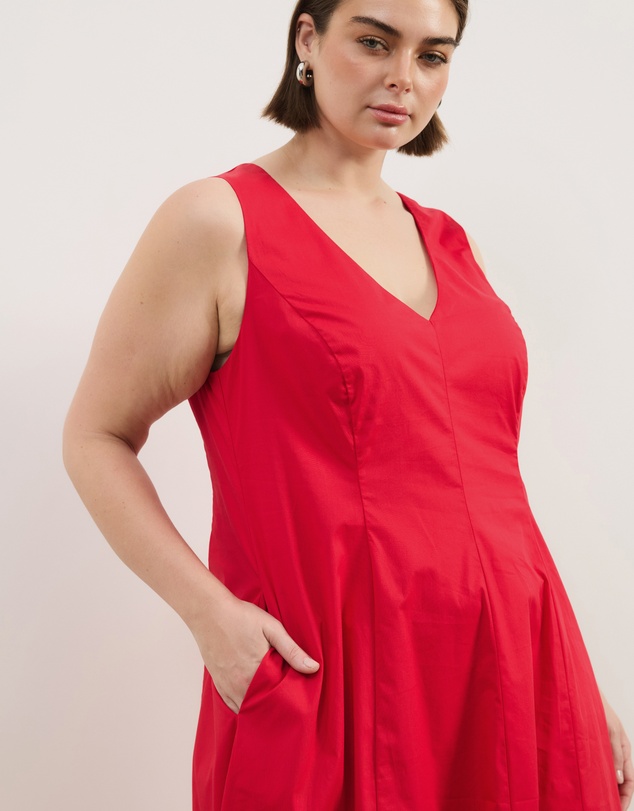 Atmos&Here Curvy - Daisy Sleeveless Midi Dress