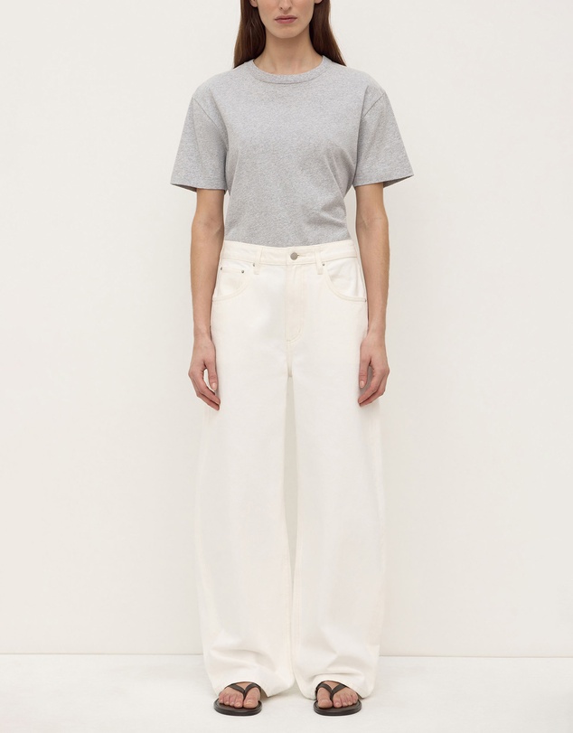 Assembly Label - Low Curve Mid Rise Jeans