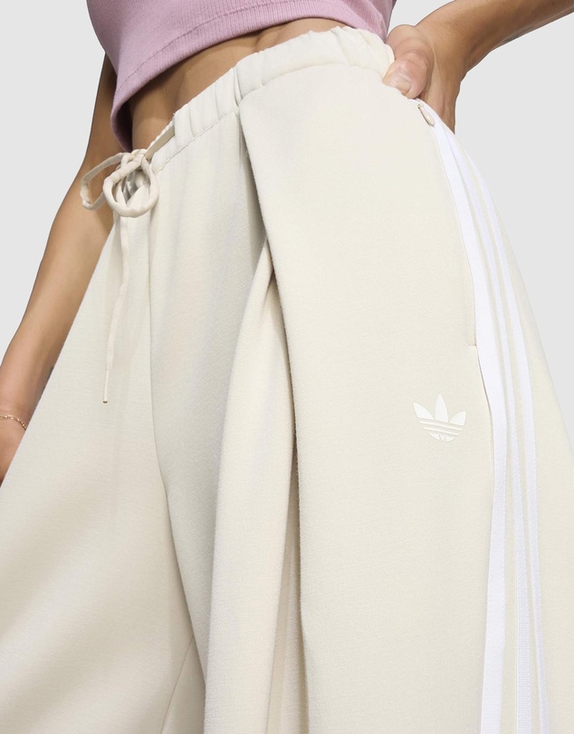 adidas Originals - ADILUNA SEASON 2 x JENNIE Pleated Track Tracksuit Bottoms