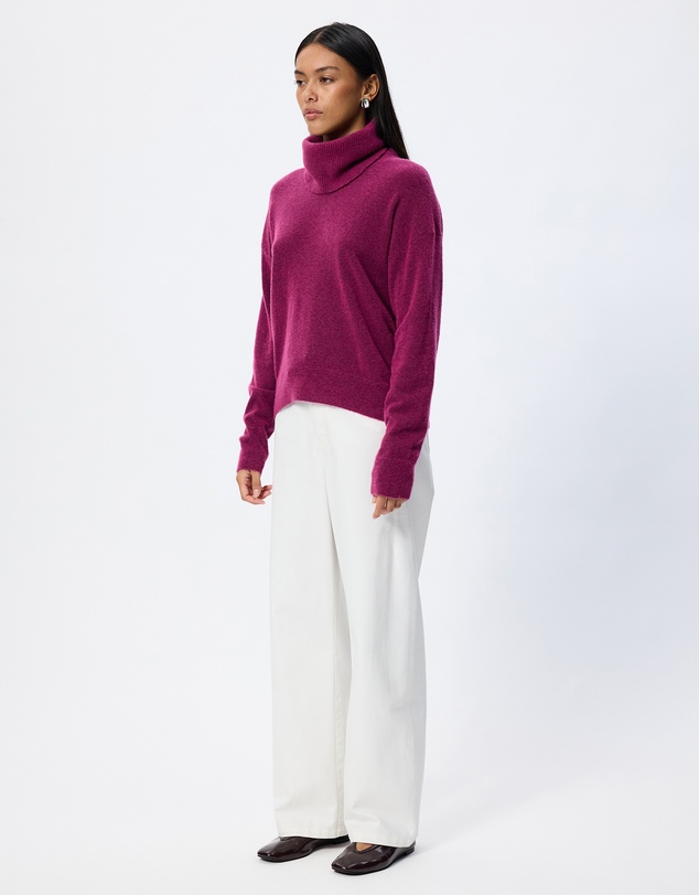 Lindsay Nicholas New York - Varsity Sweater (W Snood)