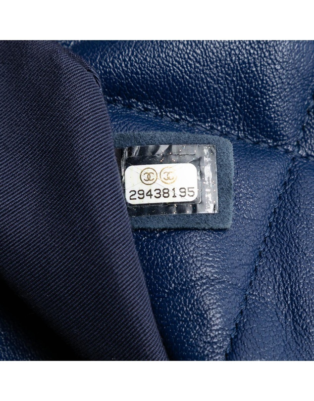 Pre-Loved by Azura Reborn - Pre-Loved Medium Lambskin 19 Flap