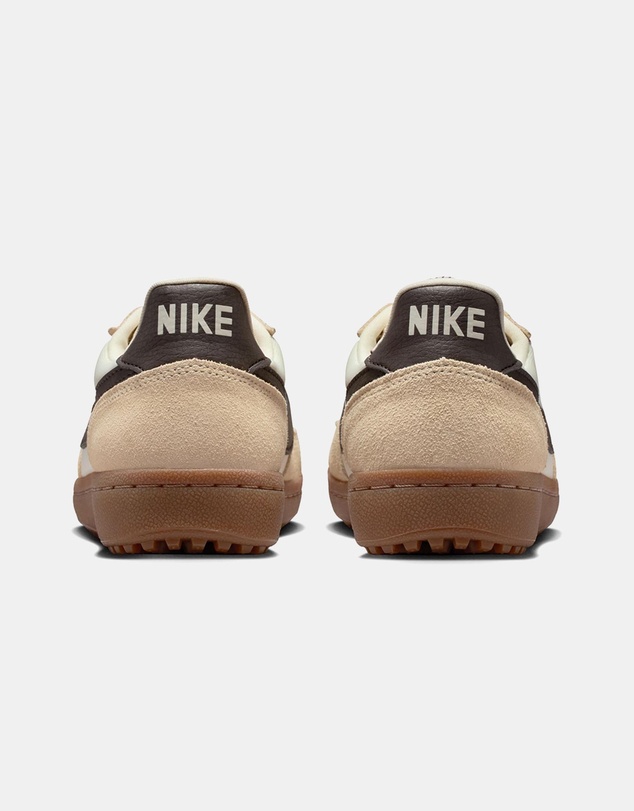 Nike - Field General - Women's