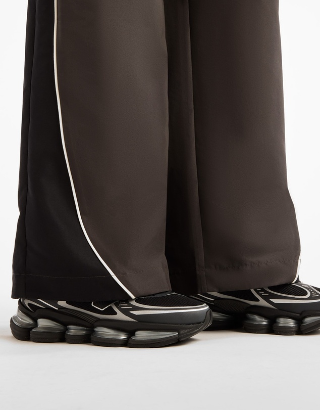 New Balance - Trackside Woven Pants