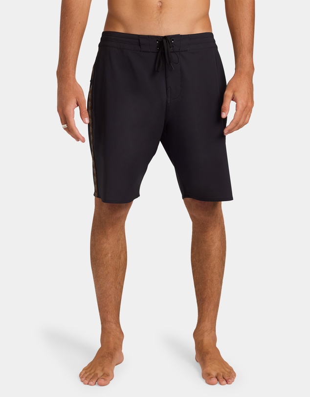 Billabong - Mens Wategos Lo Tide 17.5