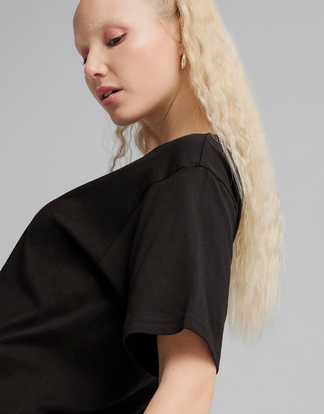 Puma - Essentials Relaxed Tee - Women