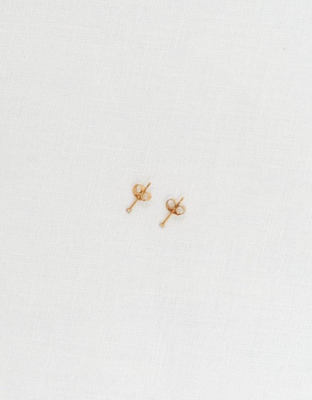 Style Addict - Extra Small Pin Diamante Earrings