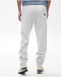 Superdry - Essential Slim Fit Joggers