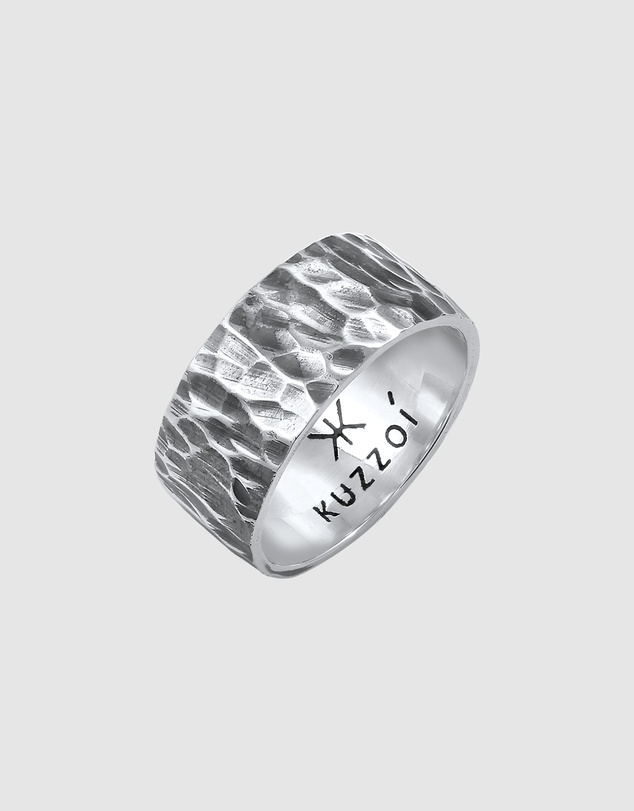 Kuzzoi - ICONIC EXCLUSIVE - Hammered Band Ring in Oxidised 925 Sterling Silver