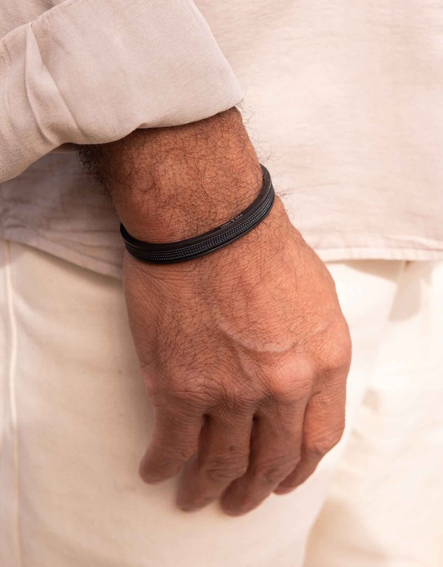 PIG&HEN - Navarch 9mm Cuff Bracelet