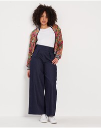 The Social Outfit - Fairfield Bloom Silk Aviator Jacket