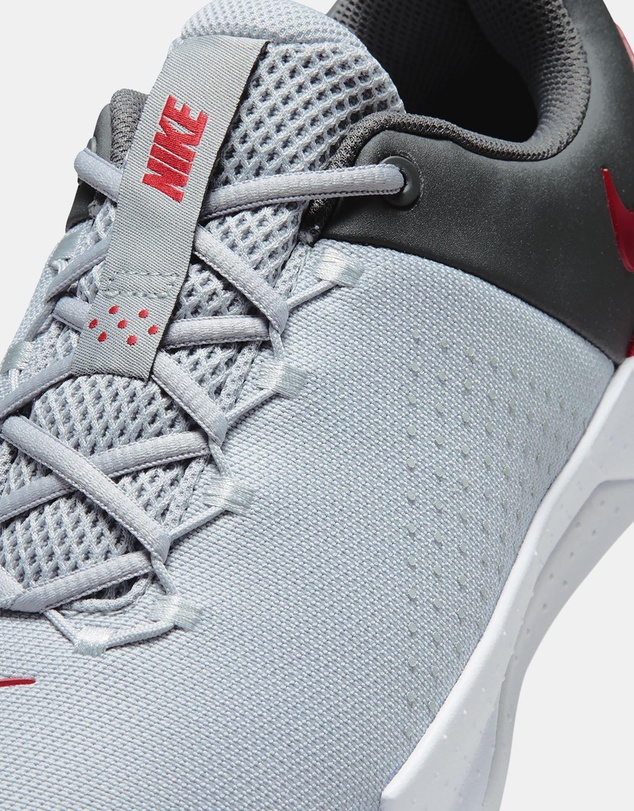 Nike - MC Trainer 4 - Men's