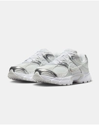 Nike - V5 RNR - Women's