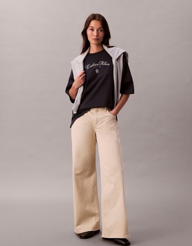 Calvin Klein Jeans - Script Logo Graphic Relaxed T-Shirt