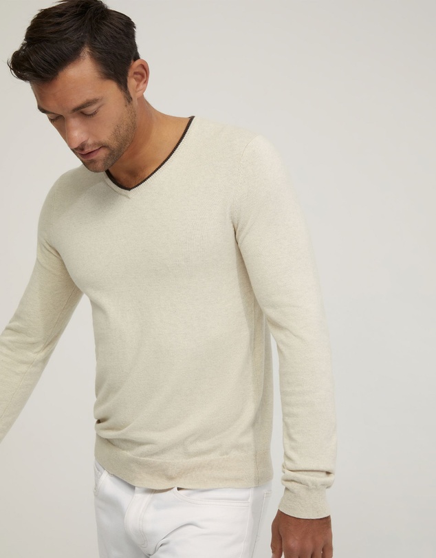 Oxford - Tipping V-Neck Knitted Top
