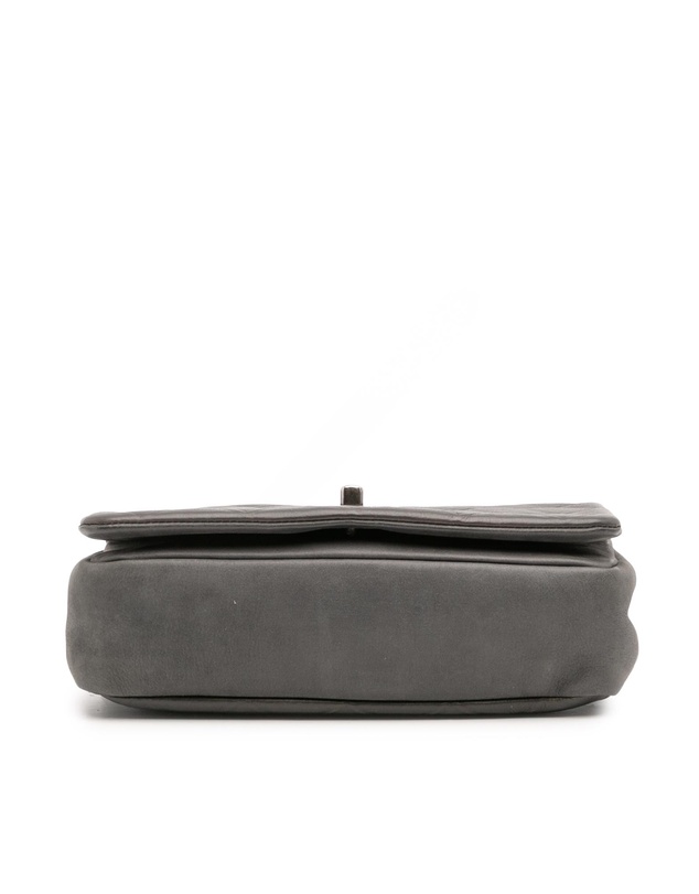Pre-Loved by Azura Reborn - Pre-Loved Diamond Embossed Calfskin New Chic Flap