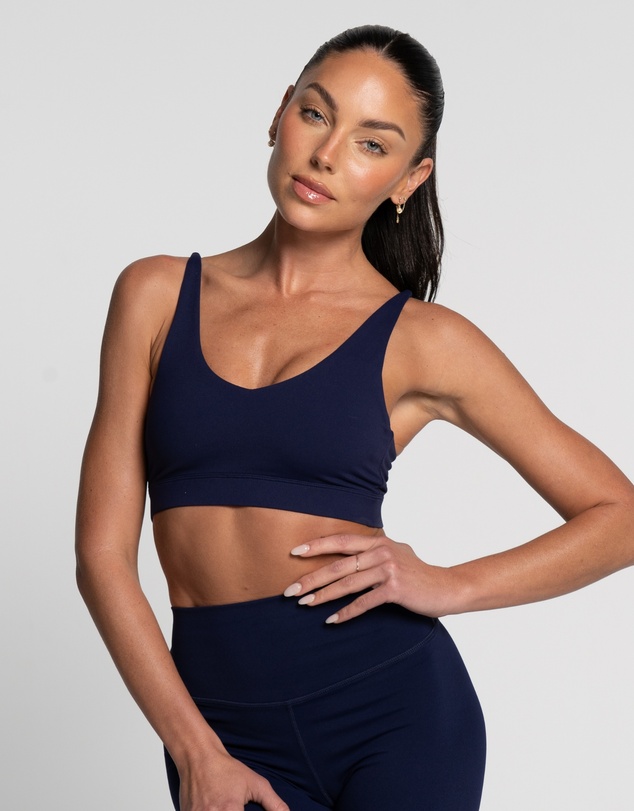 Active Basics - Cross Over Crop