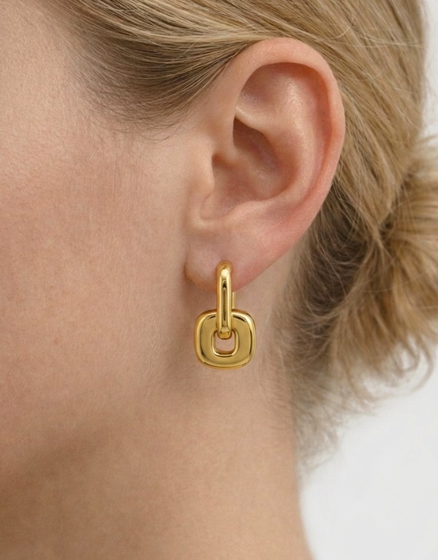 Miz Casa and Co - Linked Chain Huggie Earrings