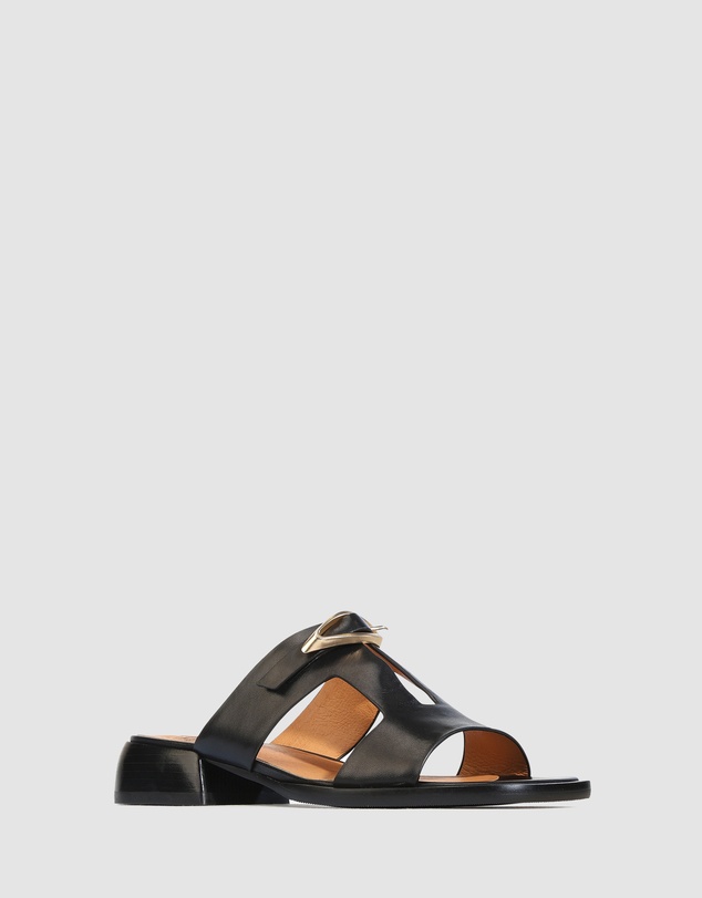 EOS - Ikami