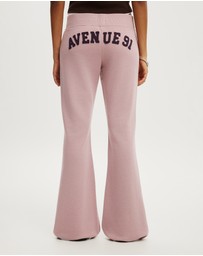 Cotton On - Graphic Low Rise Bootleg Sweatpant