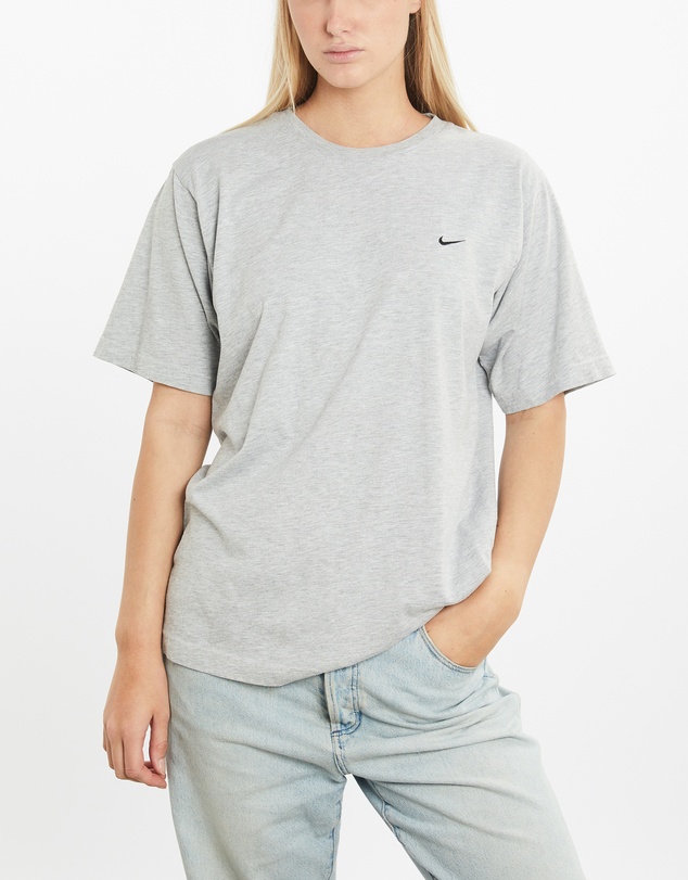 Vintage by The Real Deal - Pre Loved - Vintage 90s Nike Tee
