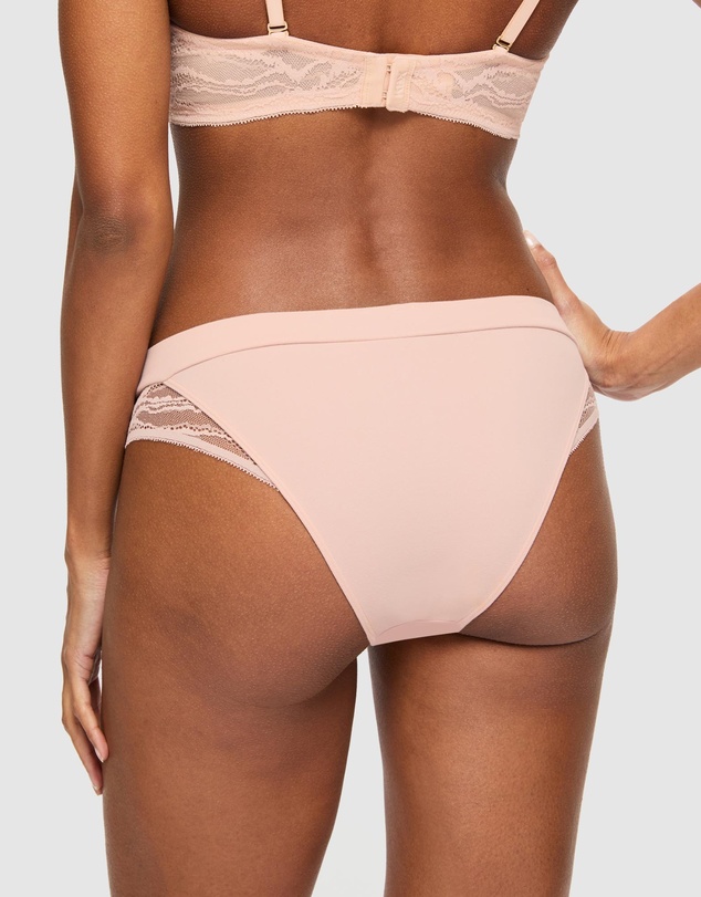 KBX - Charlotte Brazilian Briefs
