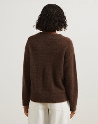 Atmos&Here - Dayna Fluffy V-Neck Pullover Sweater