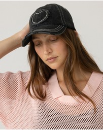Pinky & Kamal - Studded Heart Cap