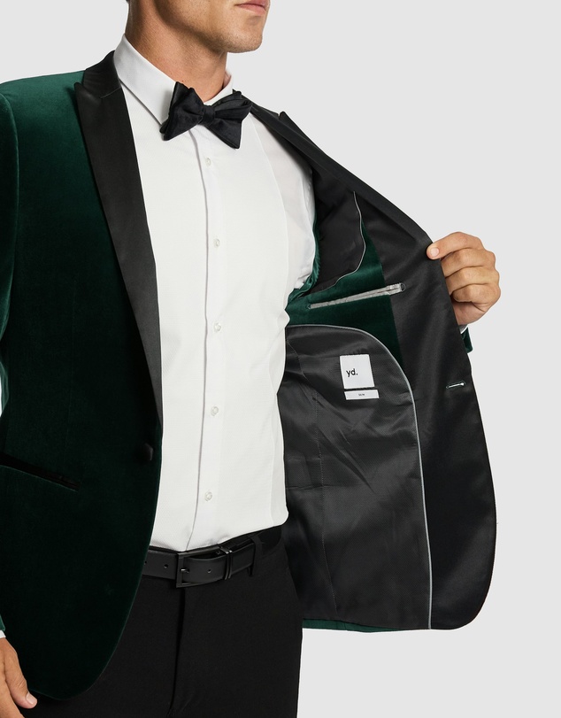 yd. - Milan Velvet Tuxedo Jacket