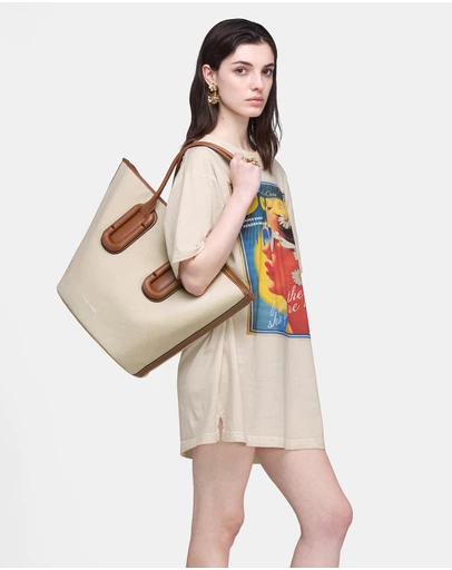 Marc Jacobs - The Tote Bag
