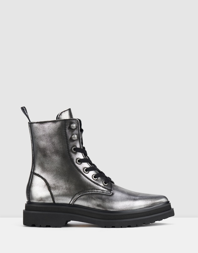 Rollie - Pointed Sidezip Boot