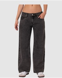 EDIKTED - Petite Raelynn Washed Low Rise Jeans