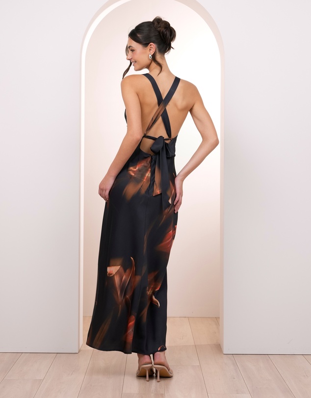 Pilgrim - Aaliyah Cross Back Maxi Dress