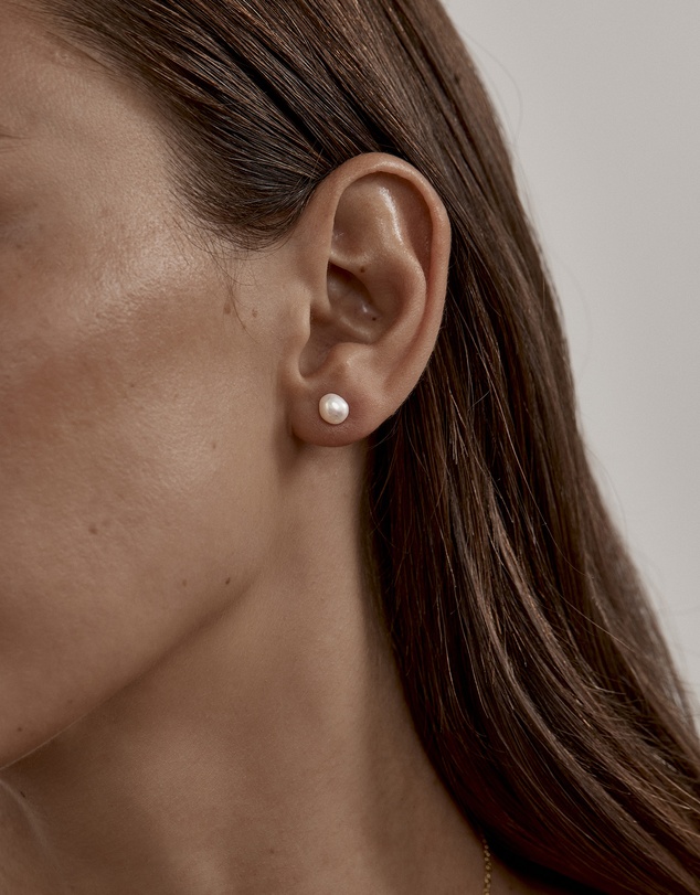 By Charlotte - Under the Moonlight Pearl Stud Earrings