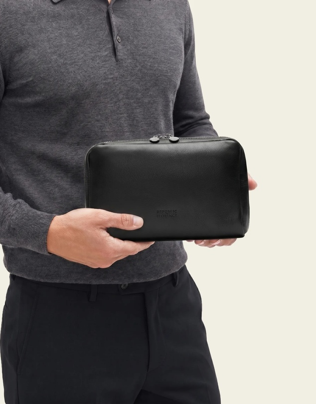 Republic of Florence - Primo Matt Black Toiletry Bag